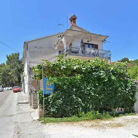 Fuer 2 Personen Ca 15 Qm In Sijana, Istrien Istrische Riviera * Pula